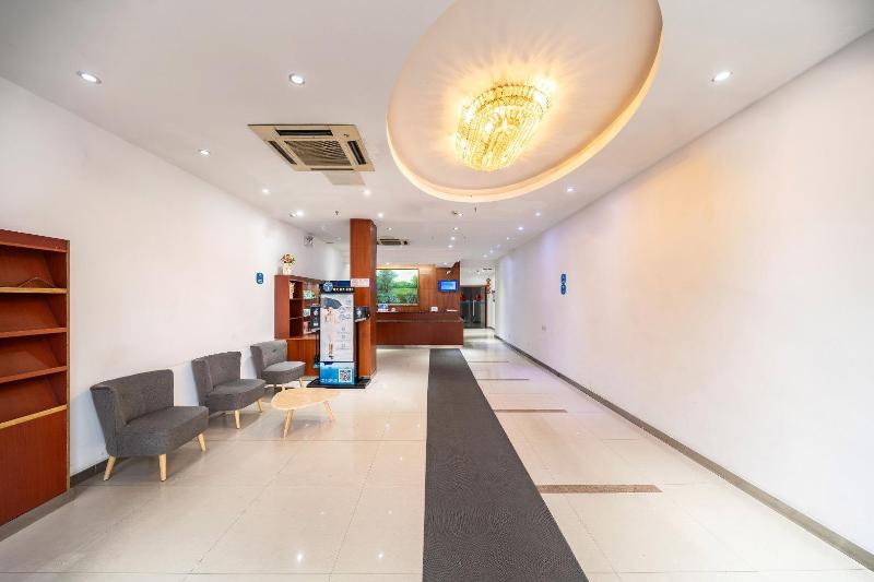 فندق Hanting Express Shanghai Zhangyang Road