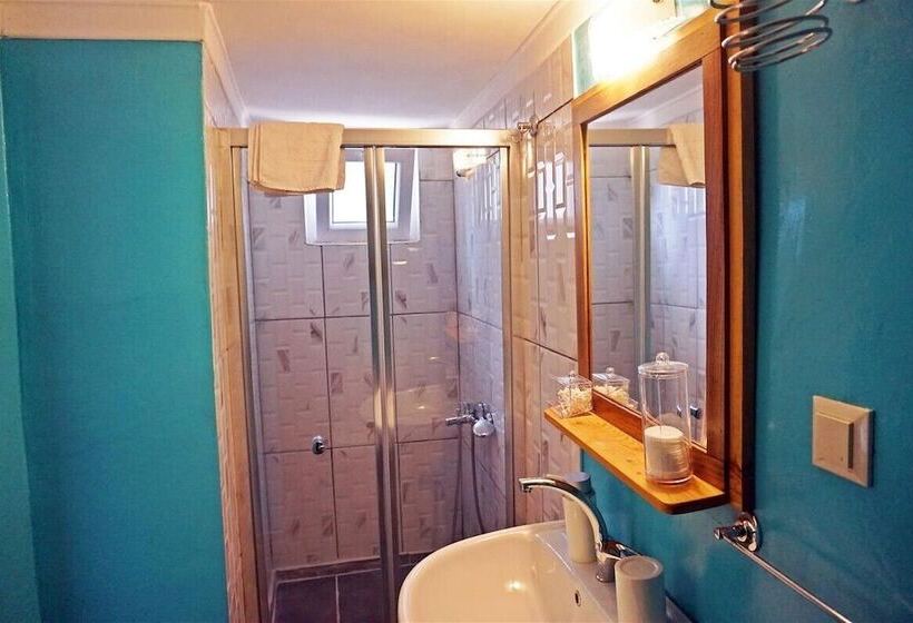 Отель Kas 11 Oda Boutique Pension