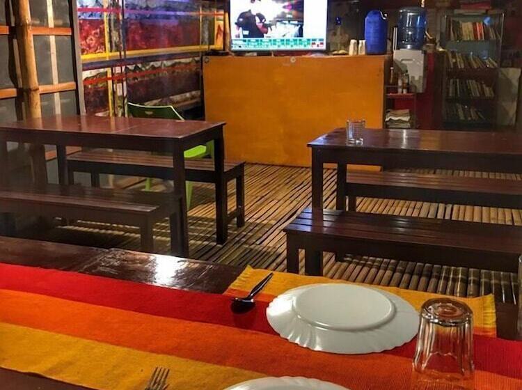 هتل Kasa Raya Inn