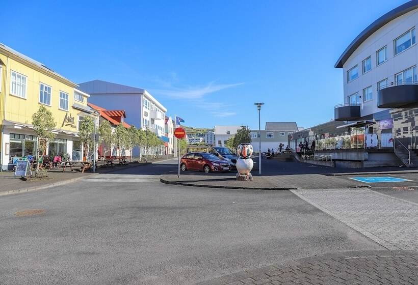 هتل Lava Guesthouse