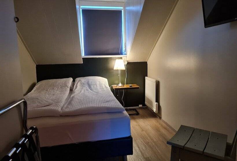 هتل Lava Guesthouse