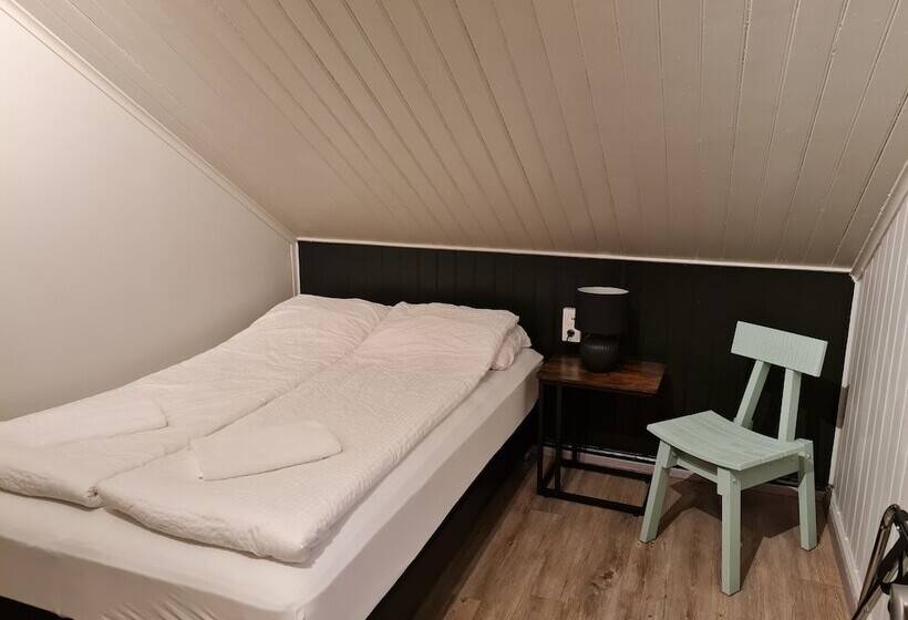 هتل Lava Guesthouse