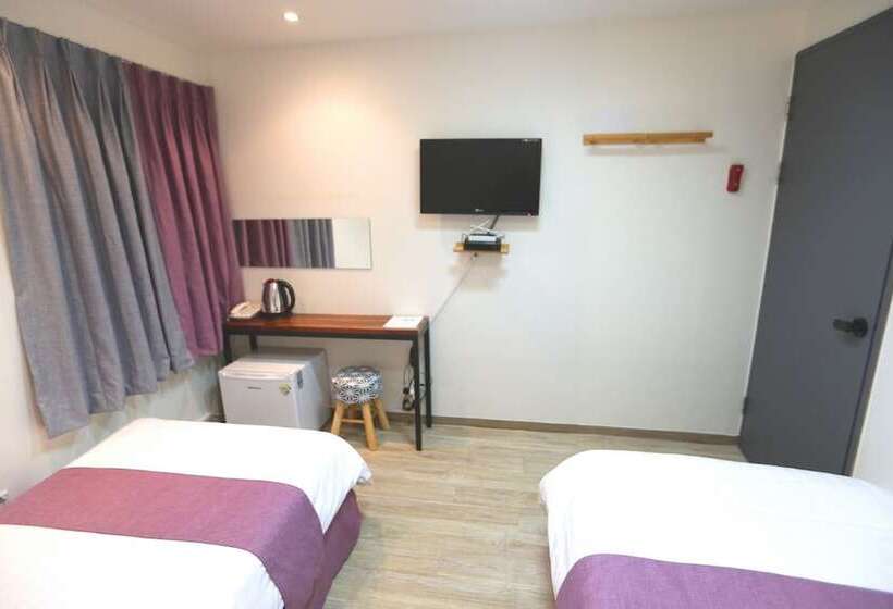 Must Stay Hotel Myeongdong