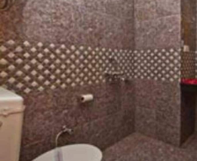 هتل New Harmony Inn