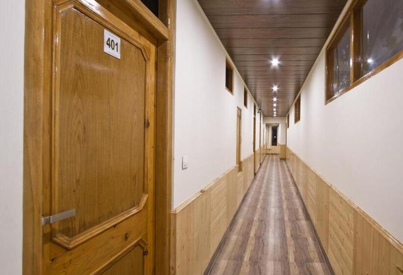 هتل New Harmony Inn