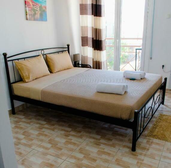 فندق Nikolakakis Rooms Lavrio