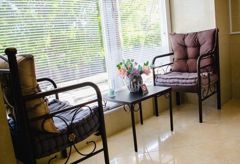 فندق Nikolakakis Rooms Lavrio