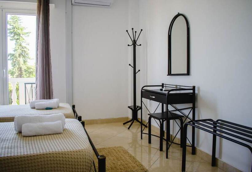 فندق Nikolakakis Rooms Lavrio