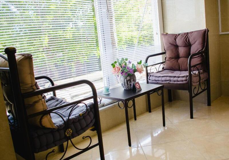 فندق Nikolakakis Rooms Lavrio