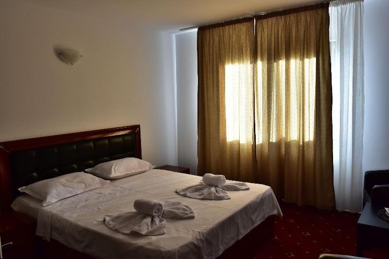 בית מלון כפרי Ostrov