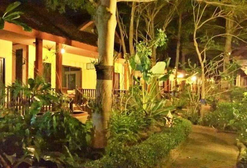 酒店 Penny Bangalow Resort