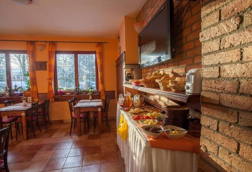 酒店 Penzion Motyl