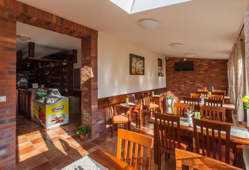 酒店 Penzion Motyl