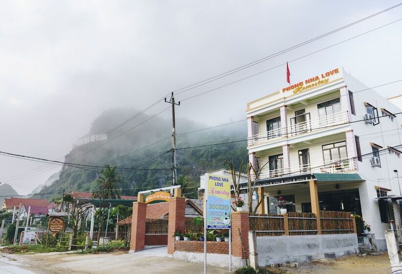 هتل Phong Nha Magic Fingers Homestay And Spa