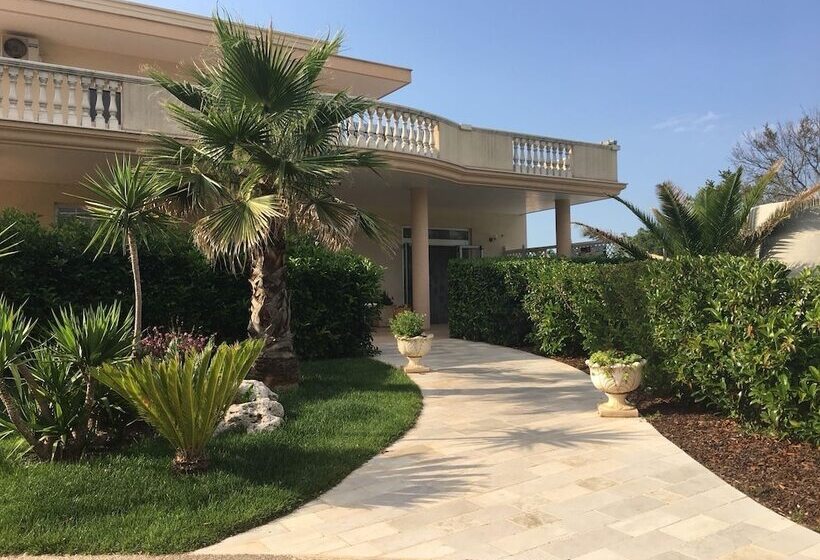 فندق Punto Verde