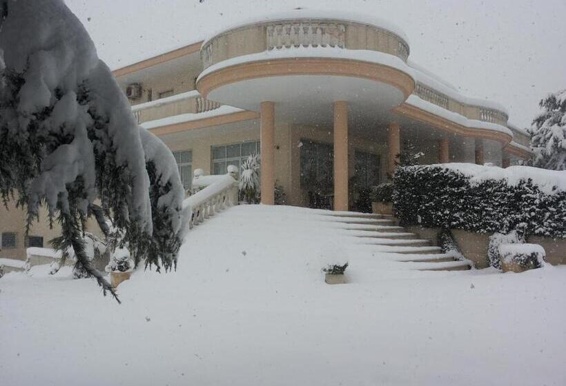 فندق Punto Verde