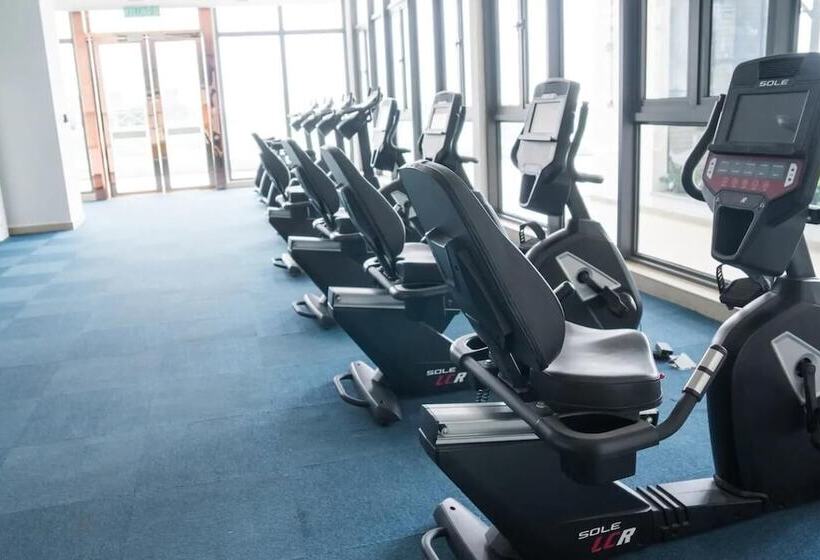 בית מלון כפרי R&f Princess Cove At R&f Mall