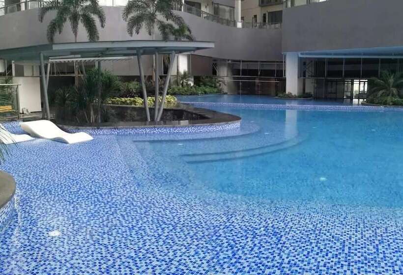 בית מלון כפרי R&f Princess Cove At R&f Mall