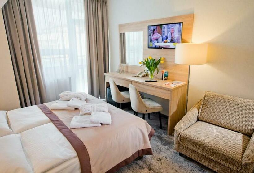 Отель Sanatorium Uzdrowiskowe Lech