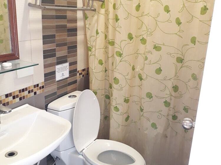 هتل Sea Garden Resort Iloilo