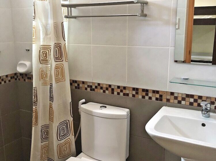 هتل Sea Garden Resort Iloilo