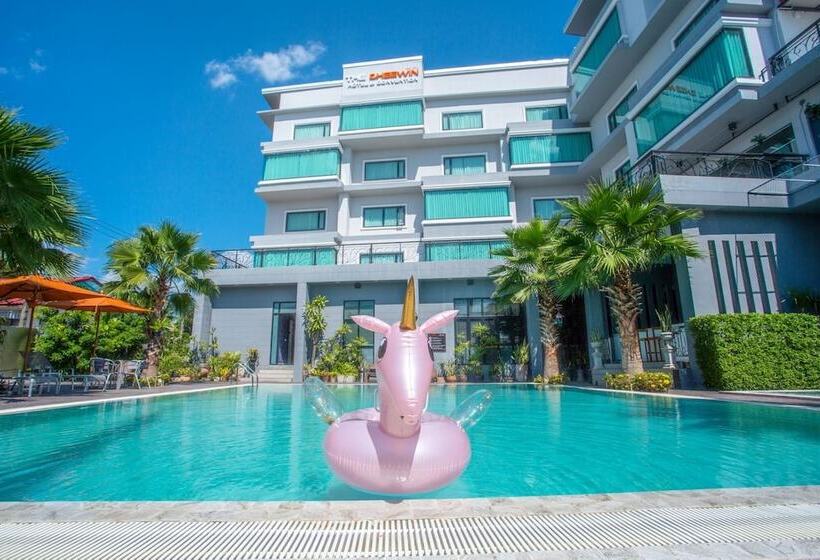 The Cheewin Hotel And Convention