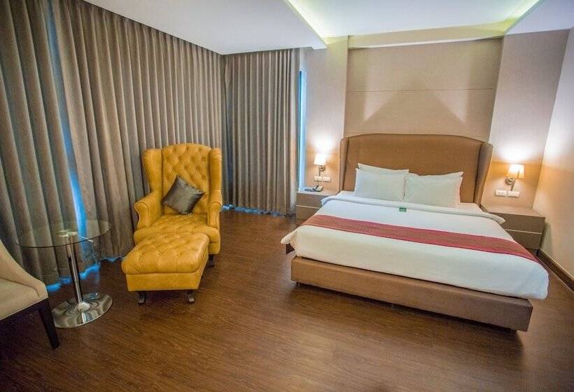 The Cheewin Hotel And Convention