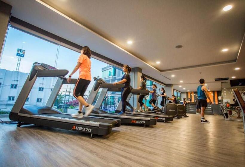 The Cheewin Hotel And Convention