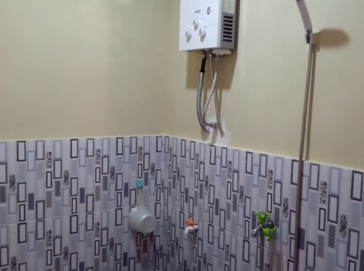 Пансион Penginapan Rudi Syariah