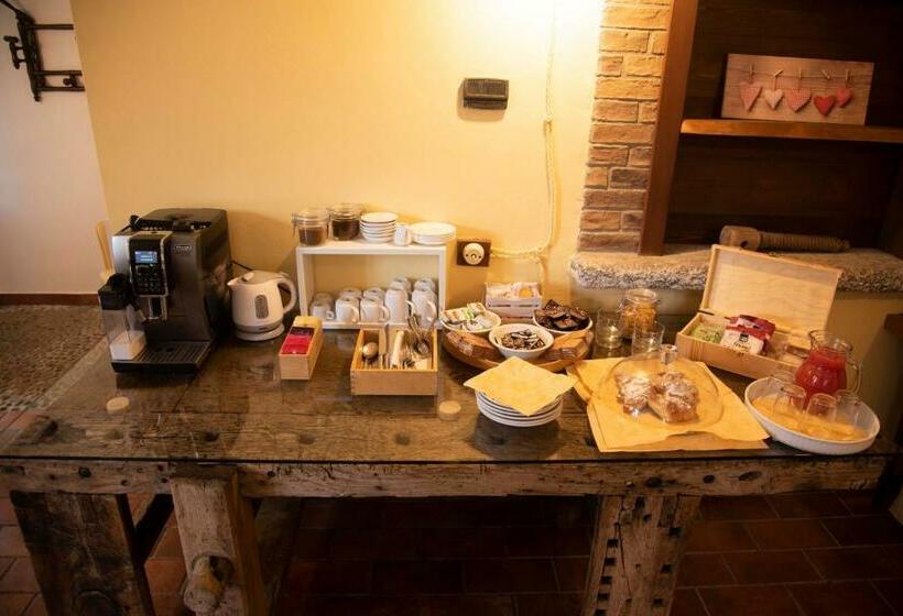 住宿加早餐  Agriturismo Cascina Costa