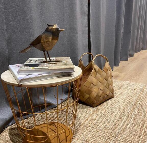 ベッドアンドブレックファースト Villa D’aurora Country Suites