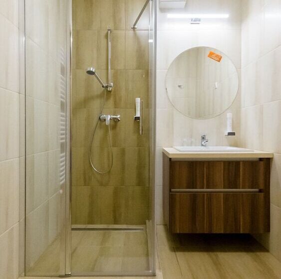 Hostel Mayer Superior Veszprem