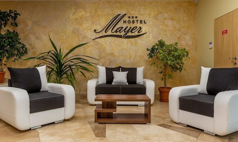 Hostel Mayer Superior Veszprem
