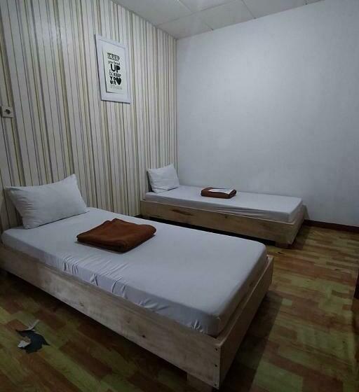 Отель Banana Home Stay Near Frans Sale Lega Airport Redpartner