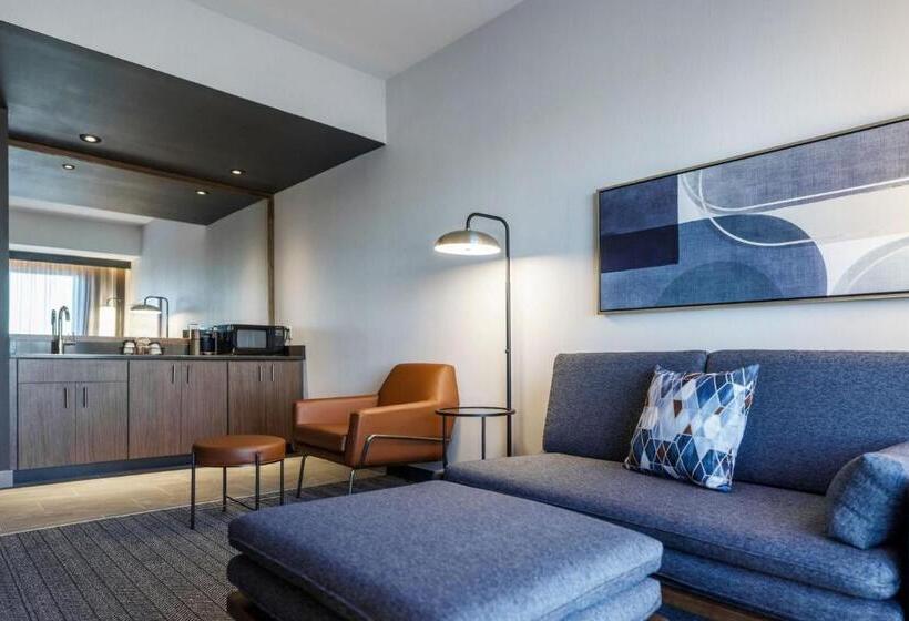 فندق Courtyard By Marriott Indianapolis Fishers