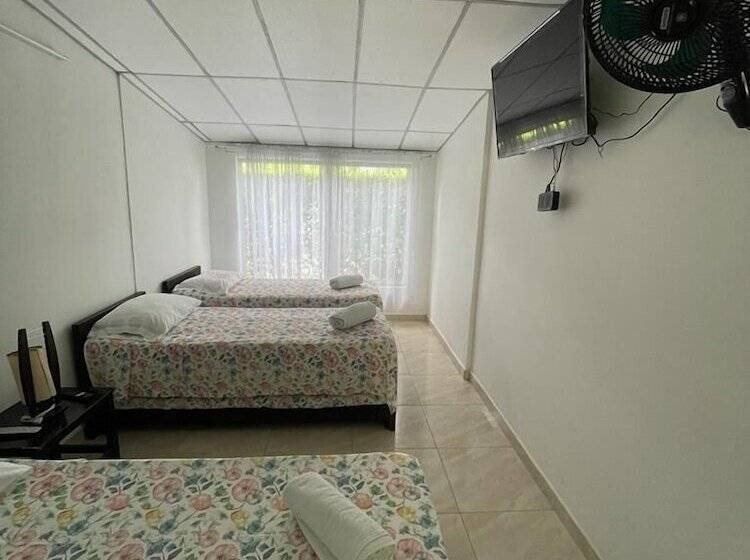 호텔 Cune Club De Villeta