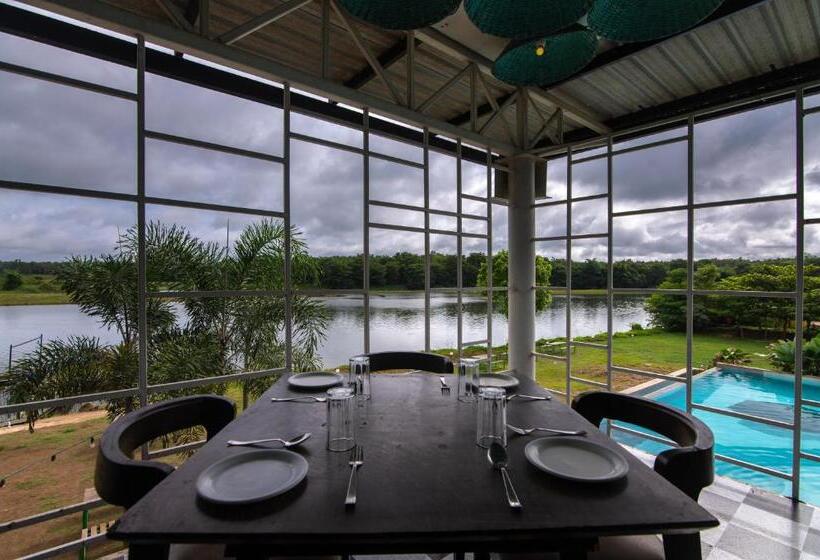 酒店 Dandeli Tiger Cottages