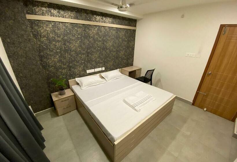 酒店 Karippals Inn