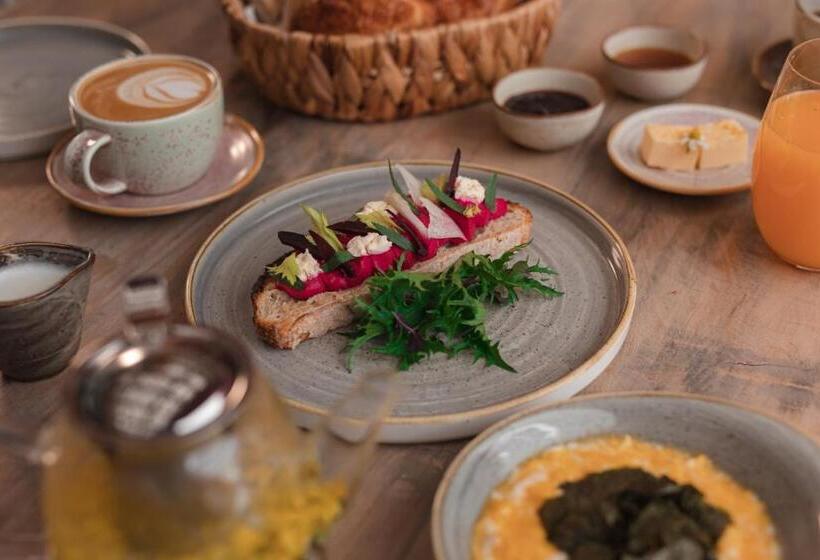 هتل Luz Culinary Wine Lodge