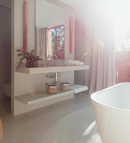 هتل Luz Culinary Wine Lodge