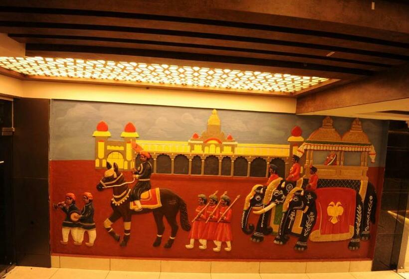 فندق Mc Suites Mysuru