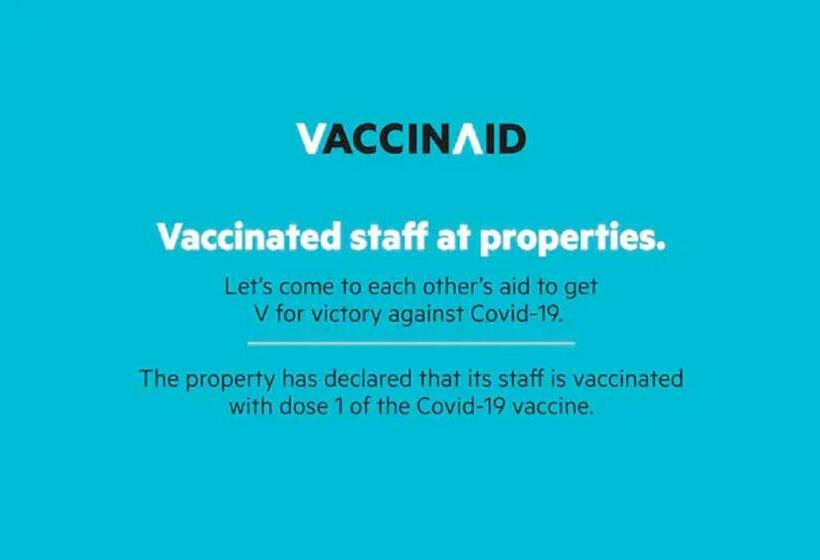 Отель Oyo 90328 Lamin Dana Cultural Lodge