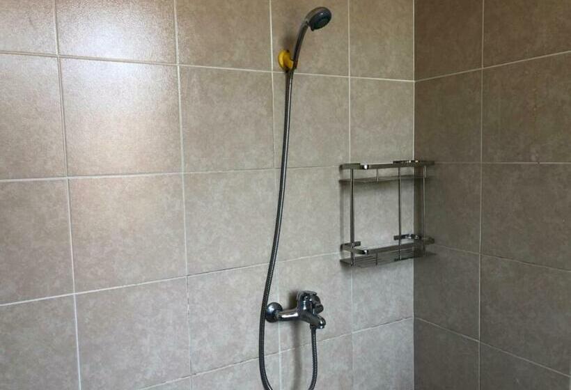 فندق Oyo 90342 Sena Home Homestay #828