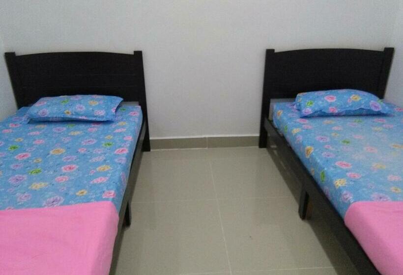 فندق Oyo 90350 Kl Homestay Express 2