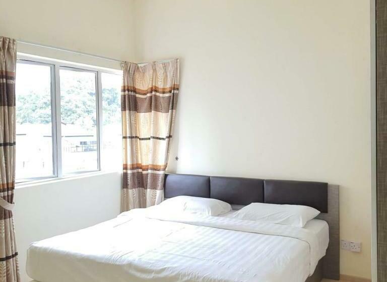 ホテル Oyo 90356 Homestay Kampung Paya Guring