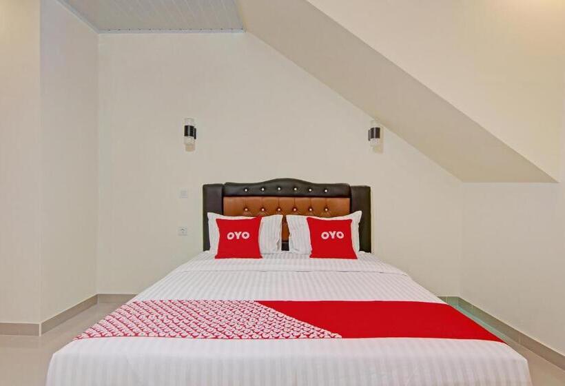 호텔 Capital O 90643 Suri Guest House Syariah