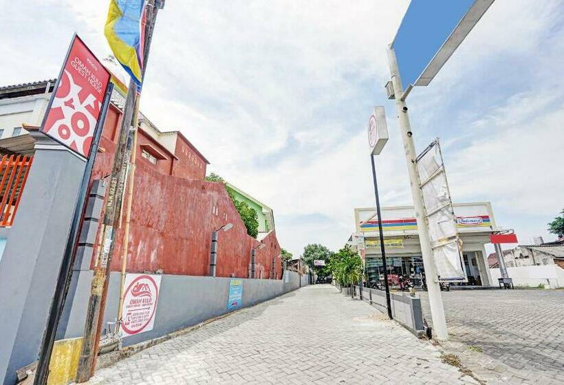 Отель Oyo 90678 Omah Kulo Guest House