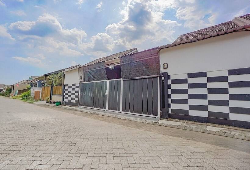 酒店 Oyo 90684 Happy Homestay Syariah