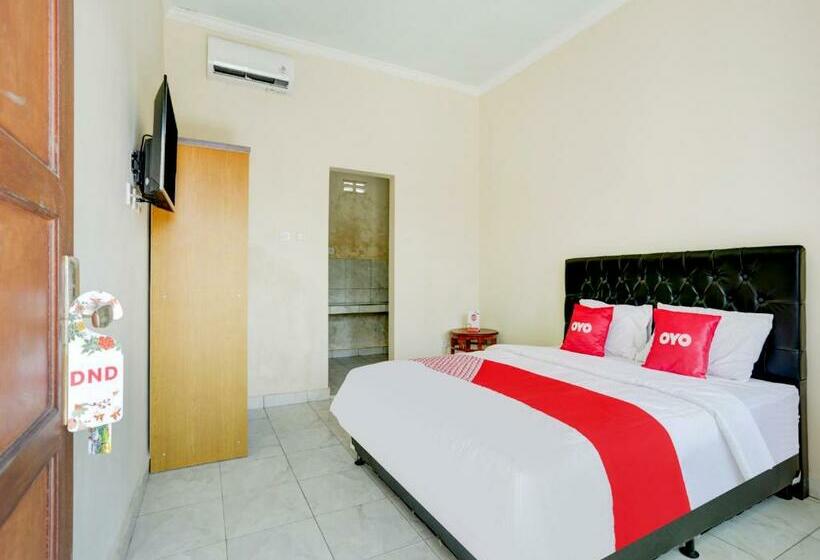 בית מלון כפרי Oyo 90690 Pondok Dukuh