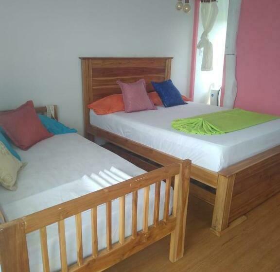 בית מלון כפרי Posada Donde Uriel Playa Tranquila